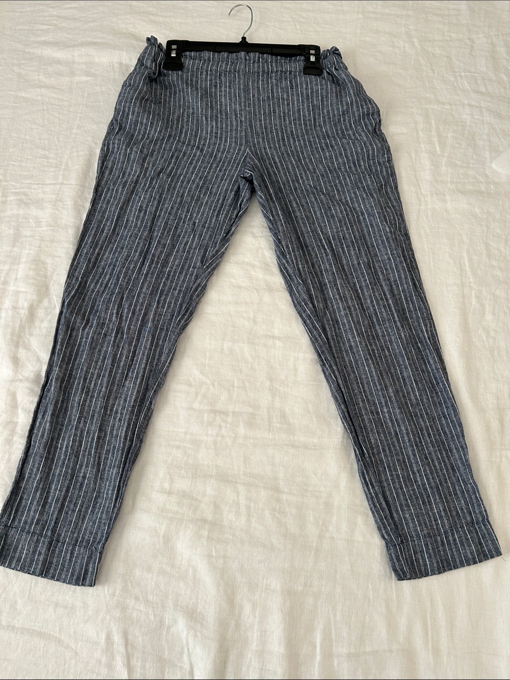 Beachlunchlounge Woman Blue Pinstripe Chinos, Sz. M, Gently Used, Linen, Cotton.